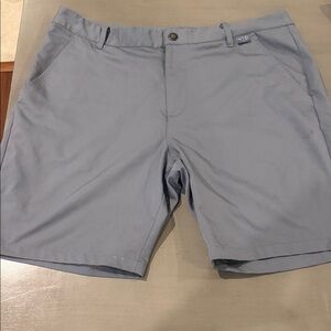 Puma Men’s Gray Flat-Front Stretch Shorts